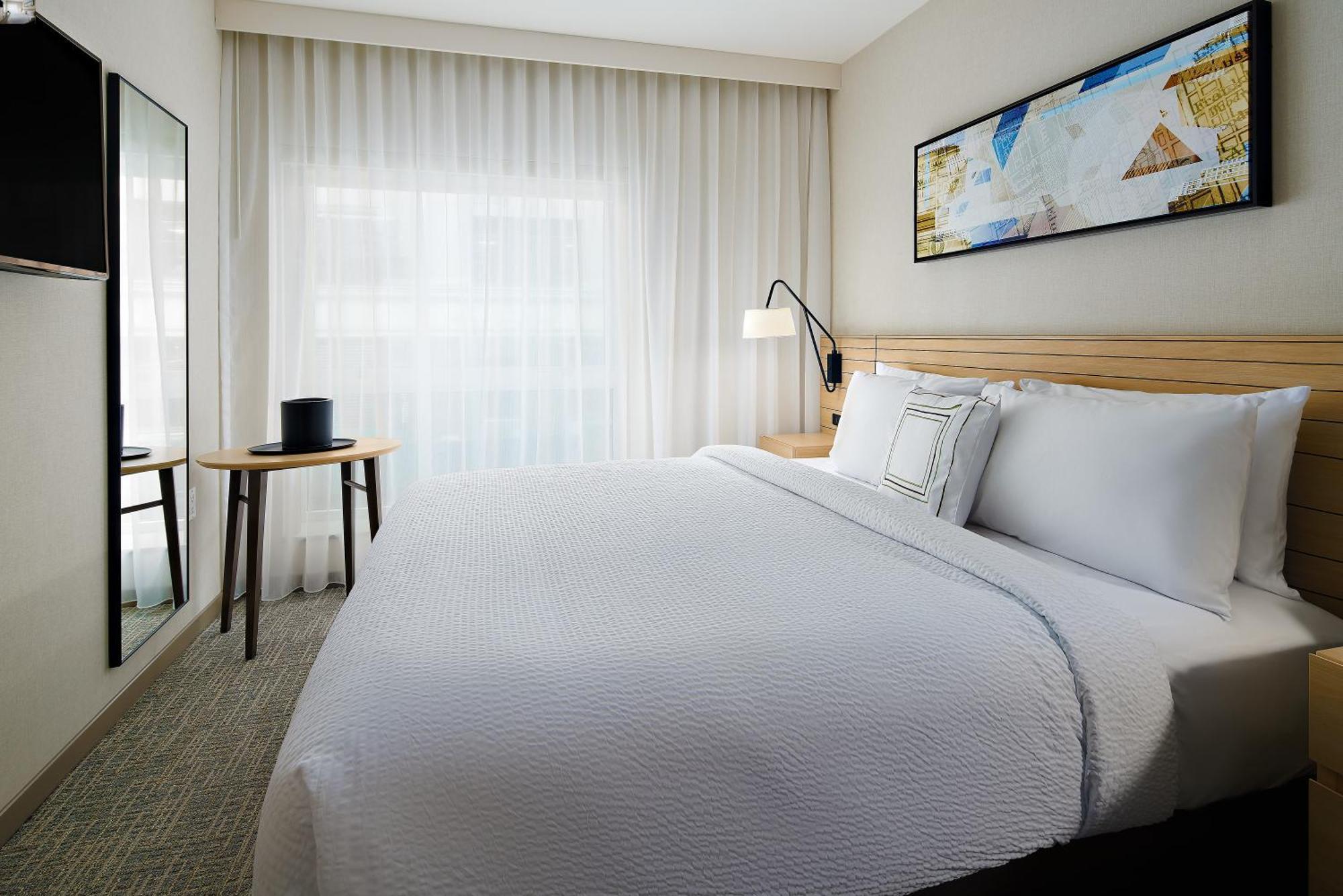 Towneplace Suites By Marriott New York Manhattan/Times Square Exterior photo